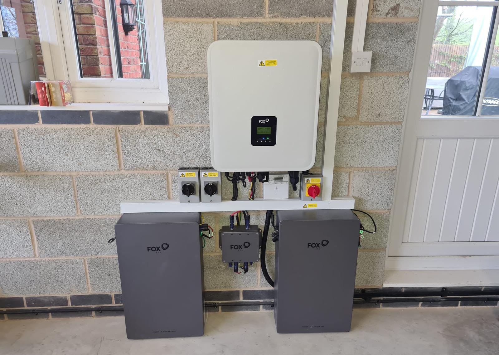 Fox ESS battery storage and inverter mounted in a Winchester garage